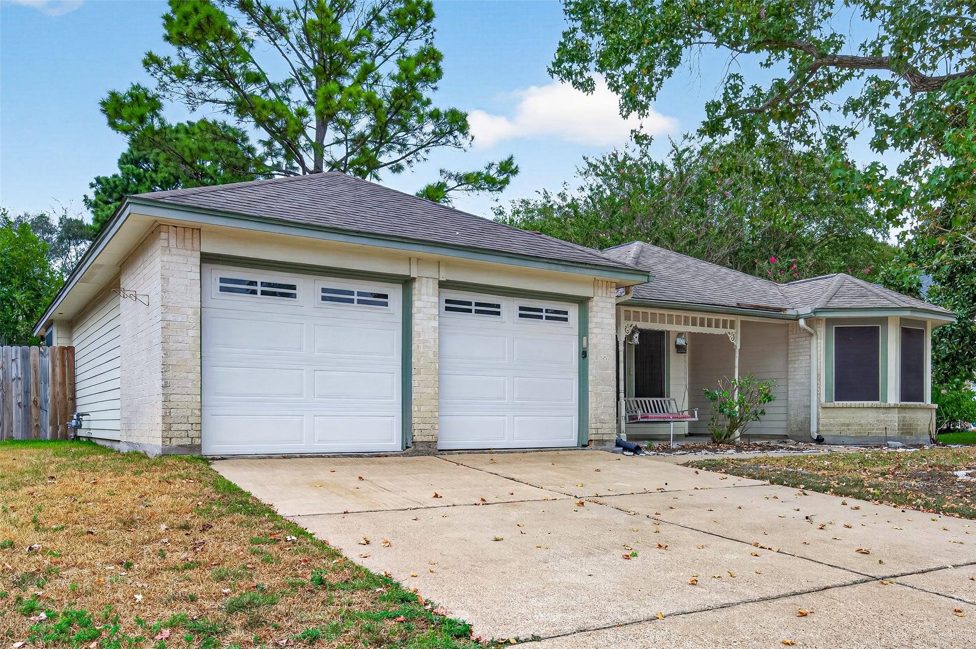 8607 Greenleaf Lake Drive, Houston, TX 77095 8607 Greenleaf Lake Drive, Houston, TX 77095