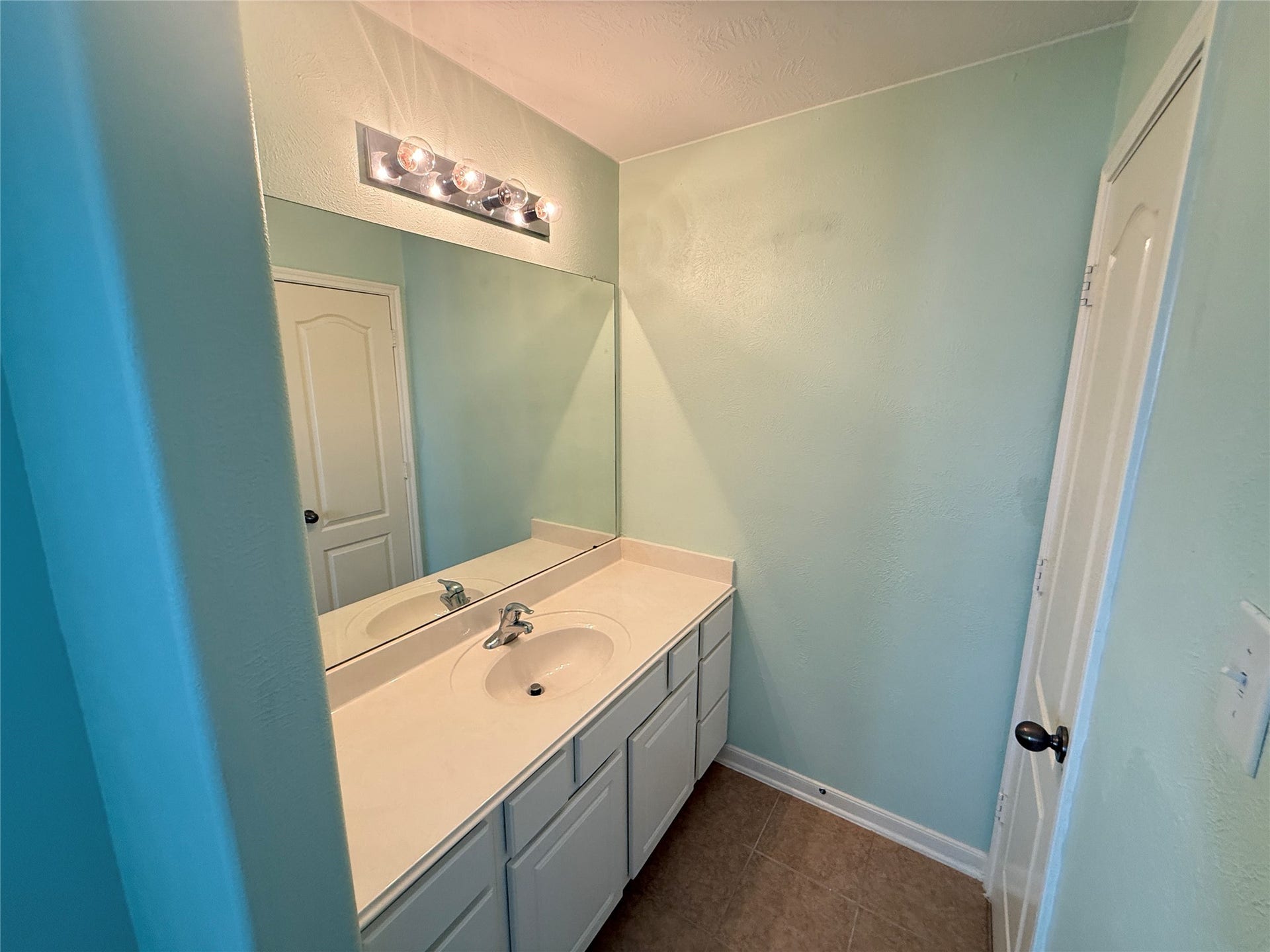 12914 Auburn Grove Lane, Houston, TX 77041 12914 Auburn Grove Lane, Houston, TX 77041