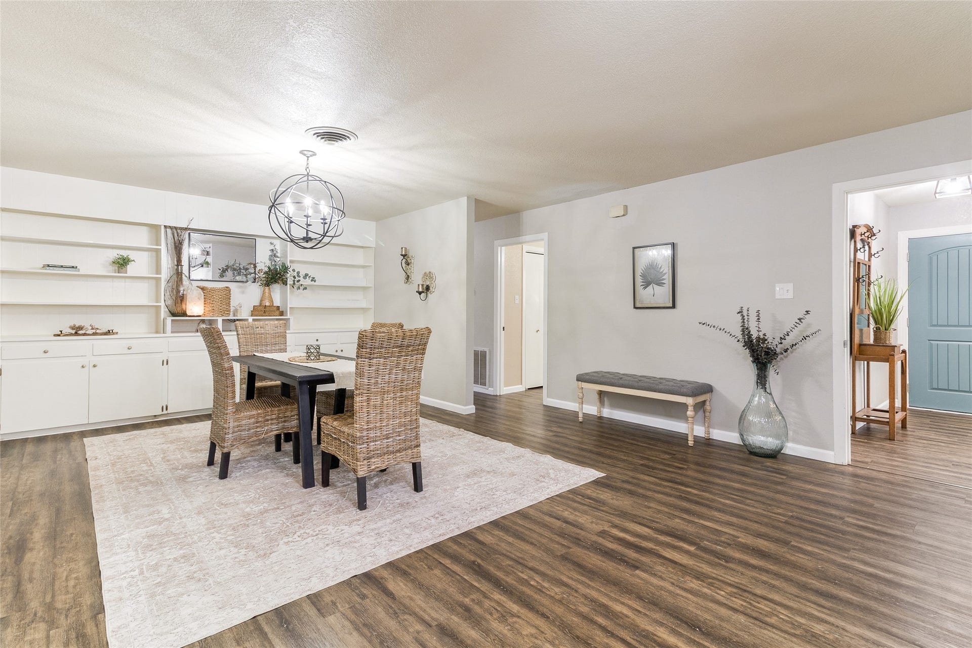 404 S 14th Street, West Columbia, TX 77486 An easy flow between the front flex room, dining area and kitchen keeps gathering spaces connected while giving each room its own purpose.
