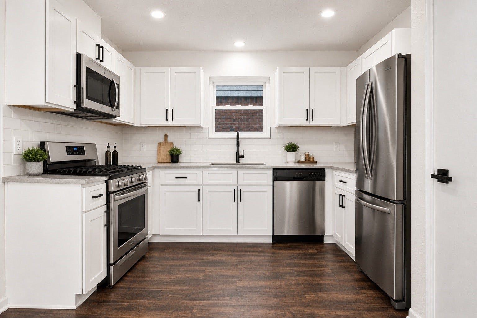 Welcome to 7531 Winterview Dr!