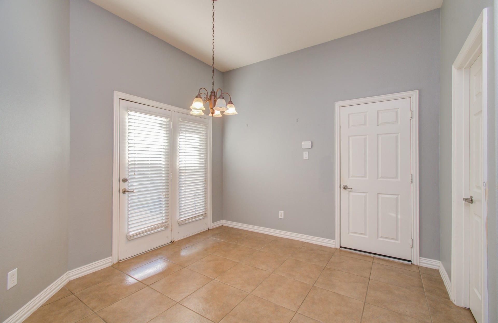 9106 Sunlight Oak Lane, Houston, TX 77070 9106 Sunlight Oak Lane, Houston, TX 77070