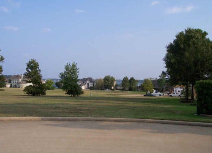 Property photo for 211 Sunnyvale E, Montgomery, TX