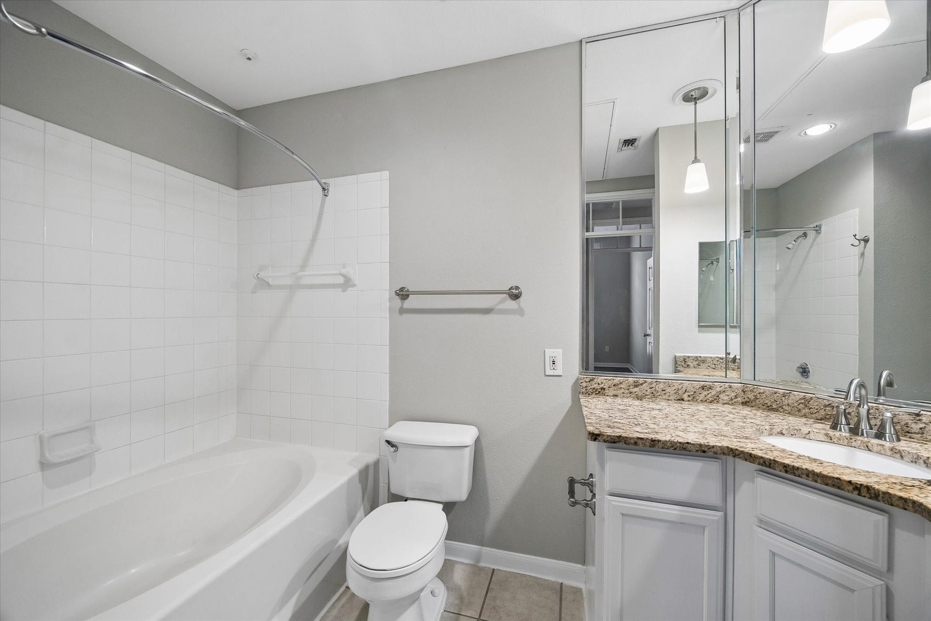 2nd bathroom
