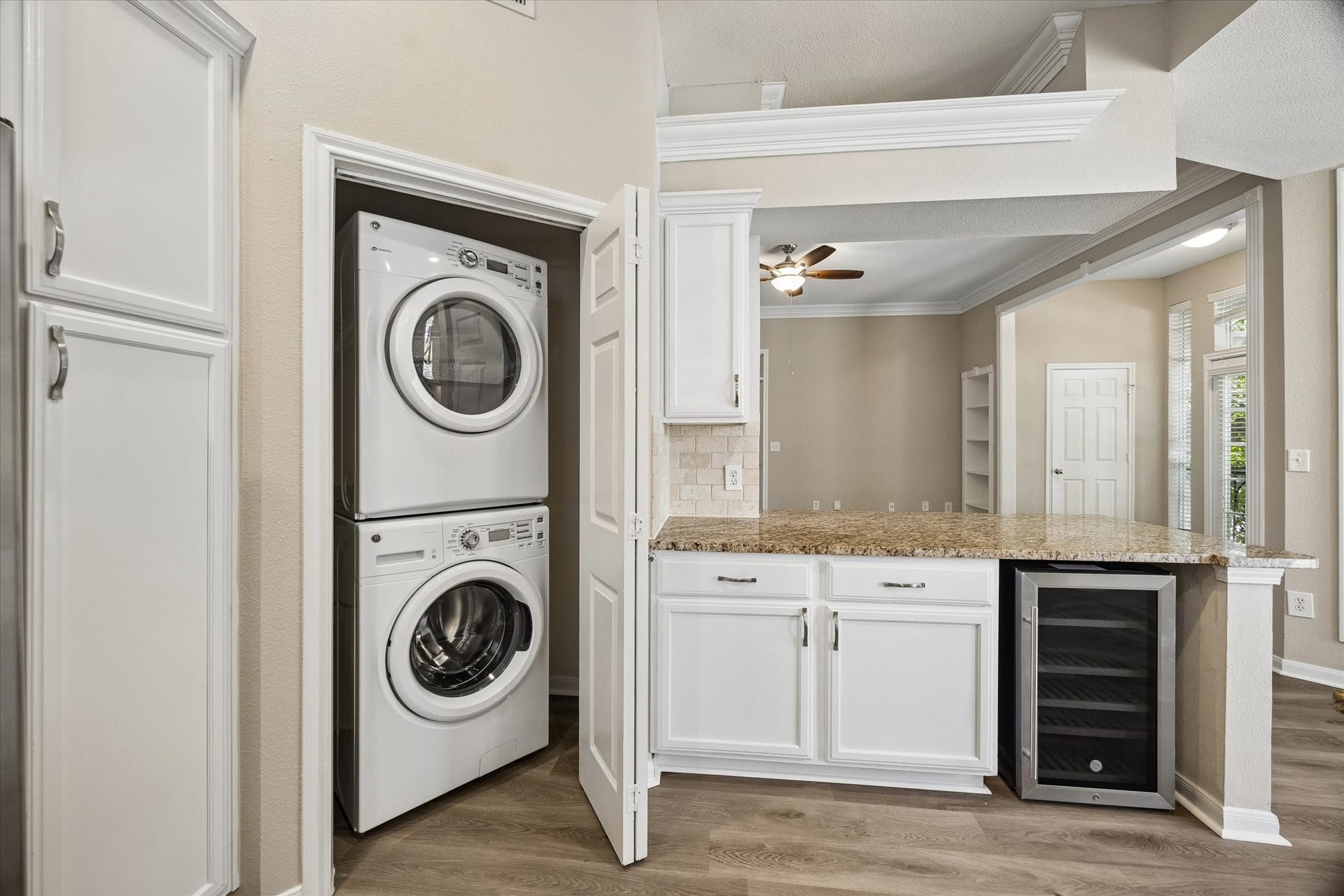 Full size washer & dryer.
