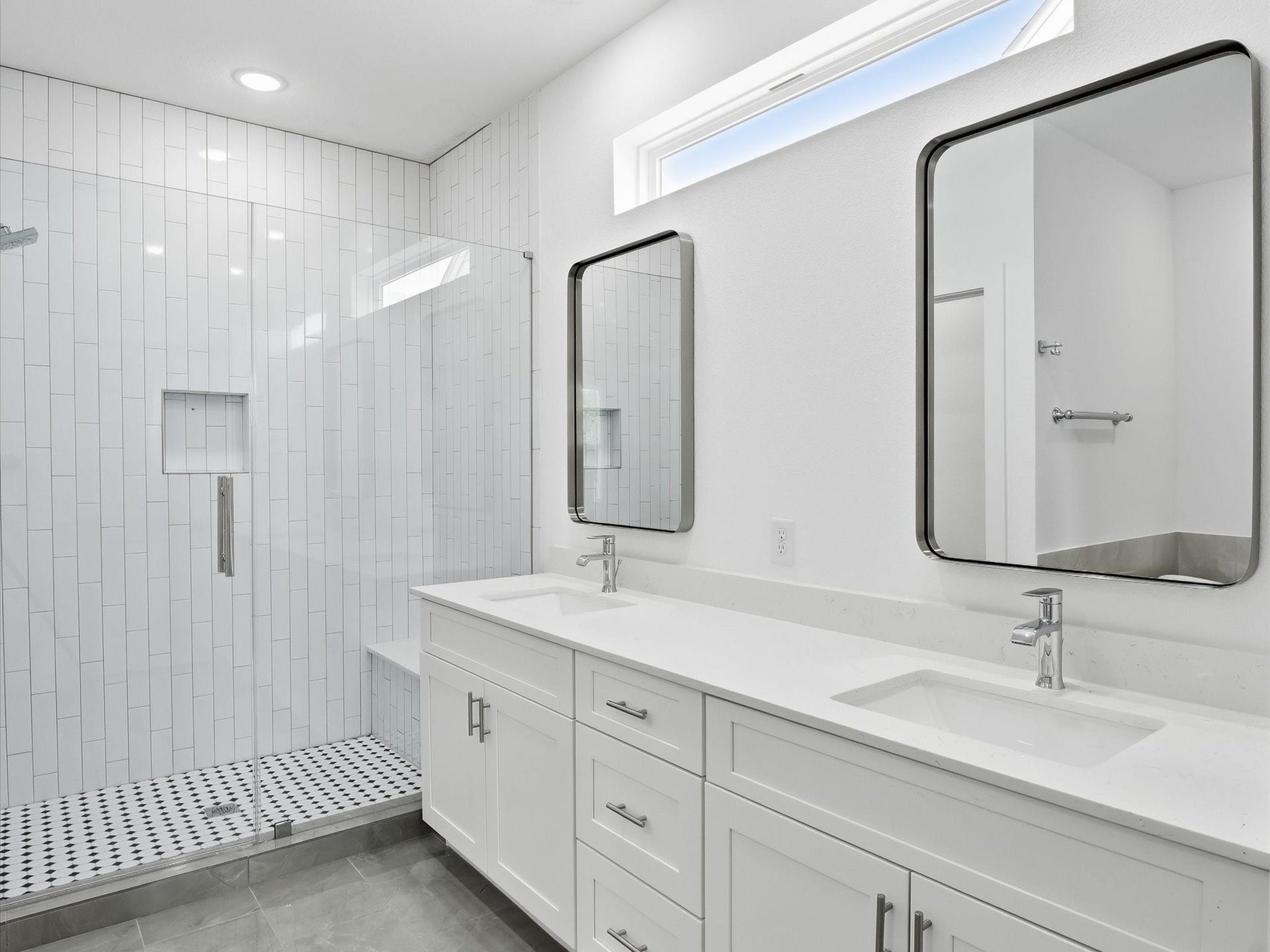 7453 LaSalette Street, Houston, TX 77021 7453 LaSalette Street, Houston, TX 77021