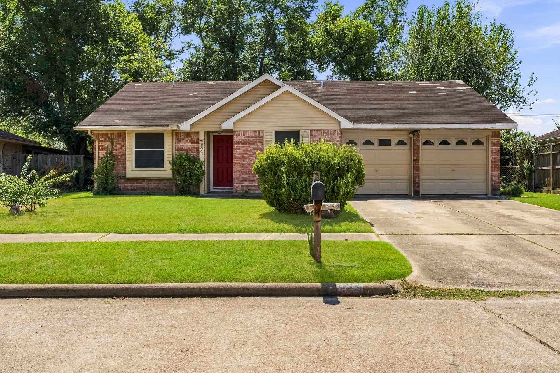 9347 Colleen Road, Houston, TX 77080