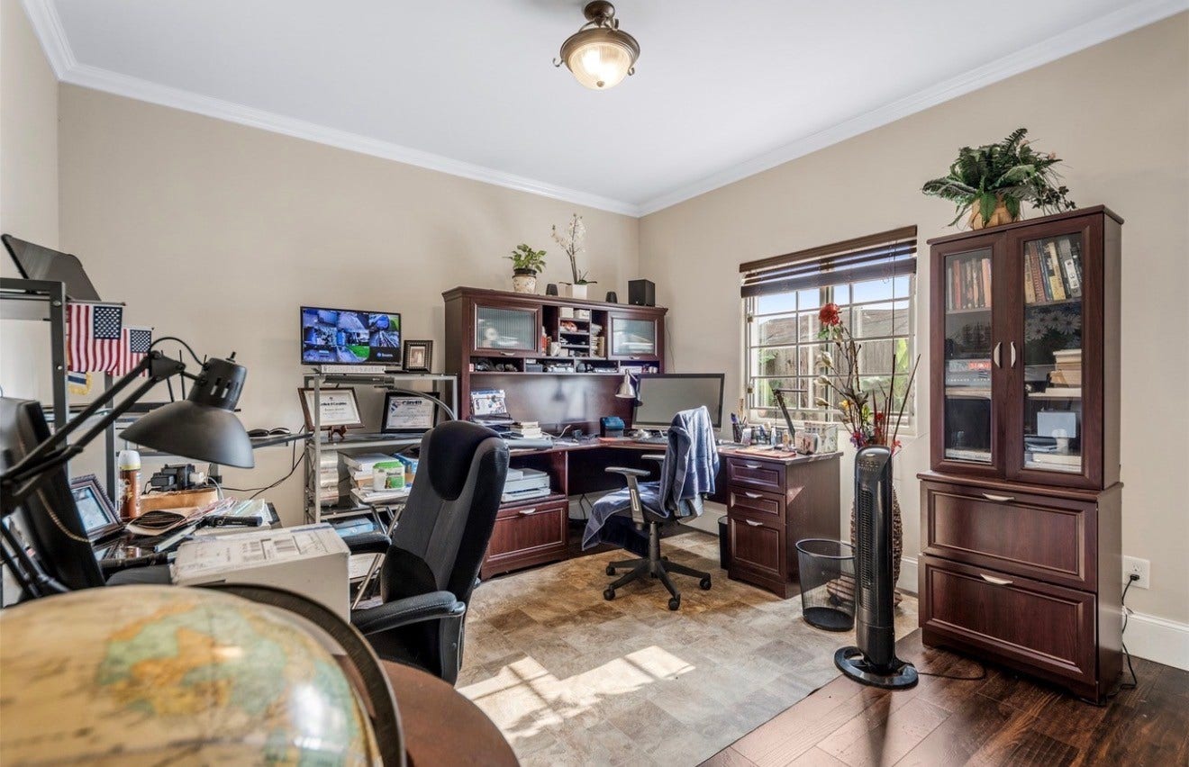2526 Perez Road, Pasadena, TX 77502 office