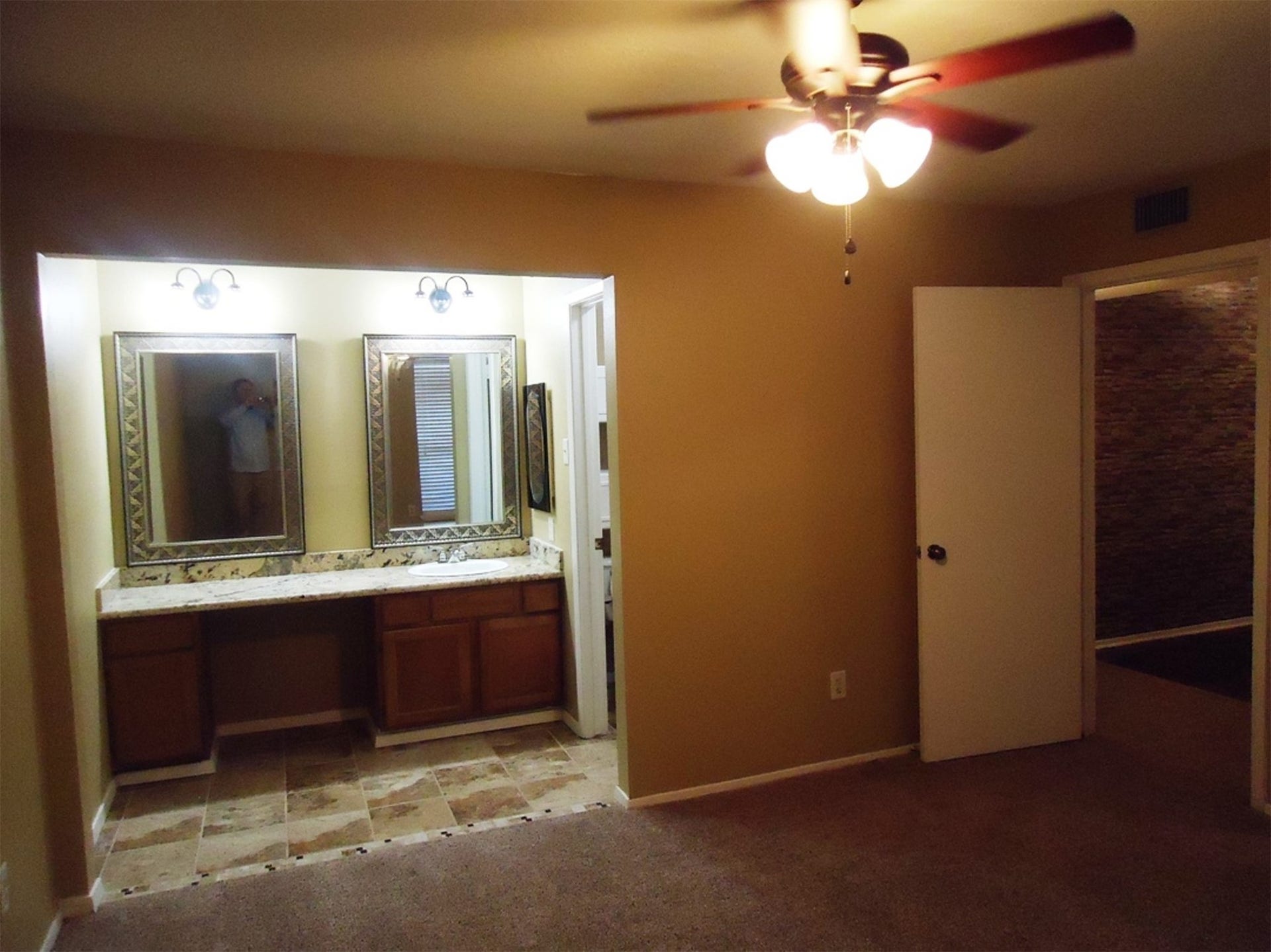 607 Old Colony Drive, Richmond, TX 77406 607 Old Colony Drive, Richmond, TX 77406