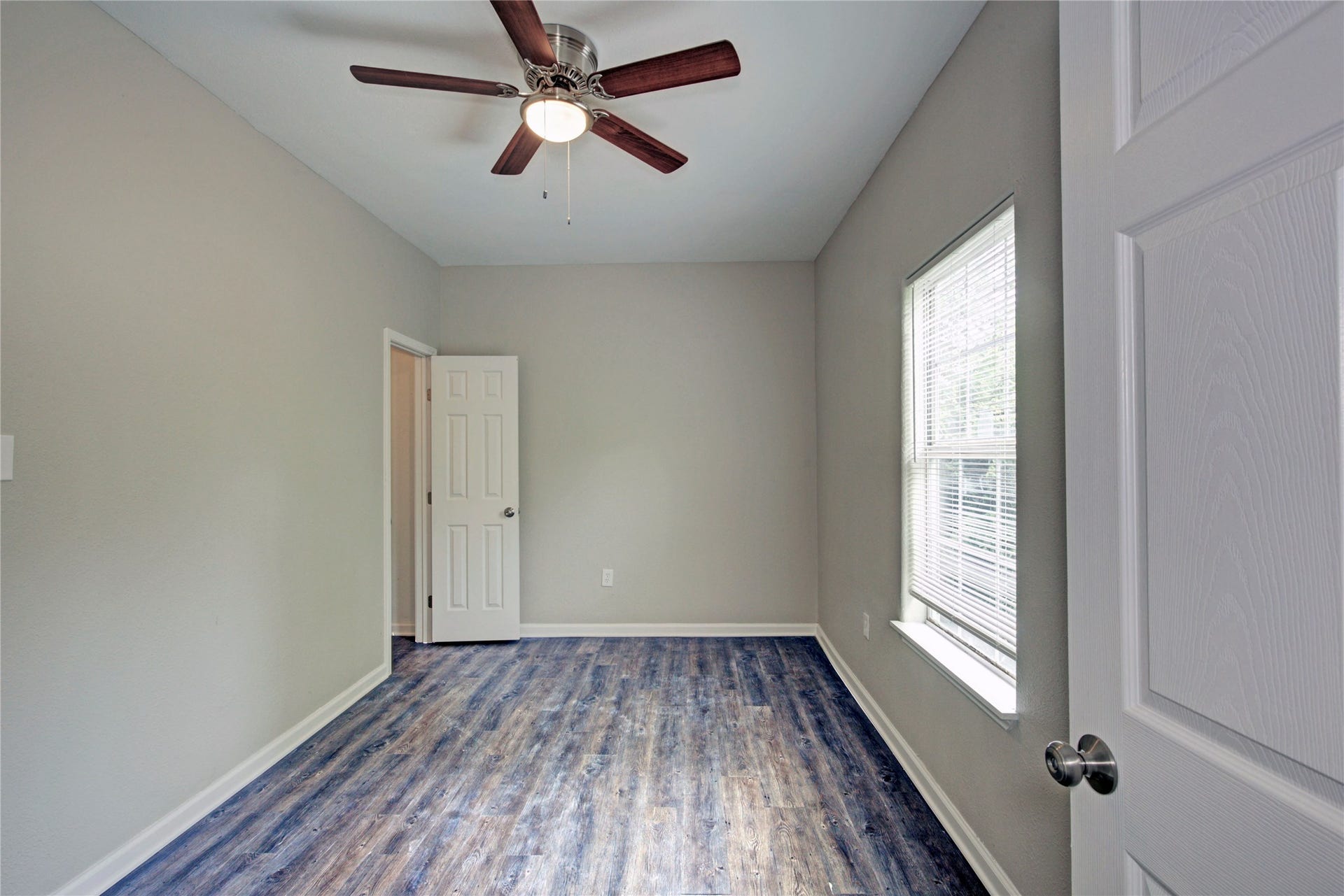 5406 Bataan Road, Houston, TX 77033 Bedroom 2