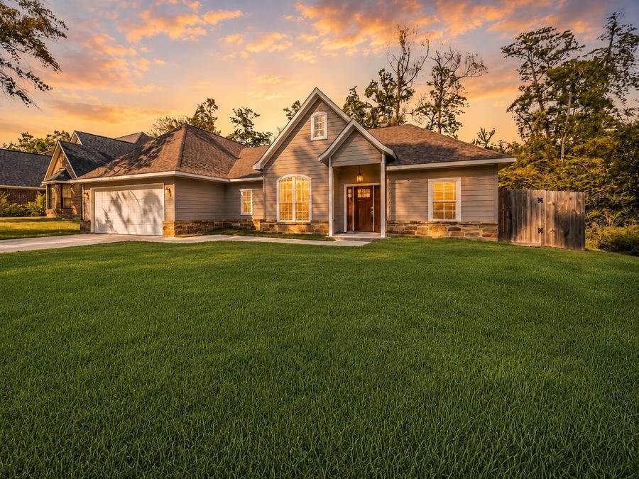 Property photo for 1 Hanover Lane, Panorama Village, TX