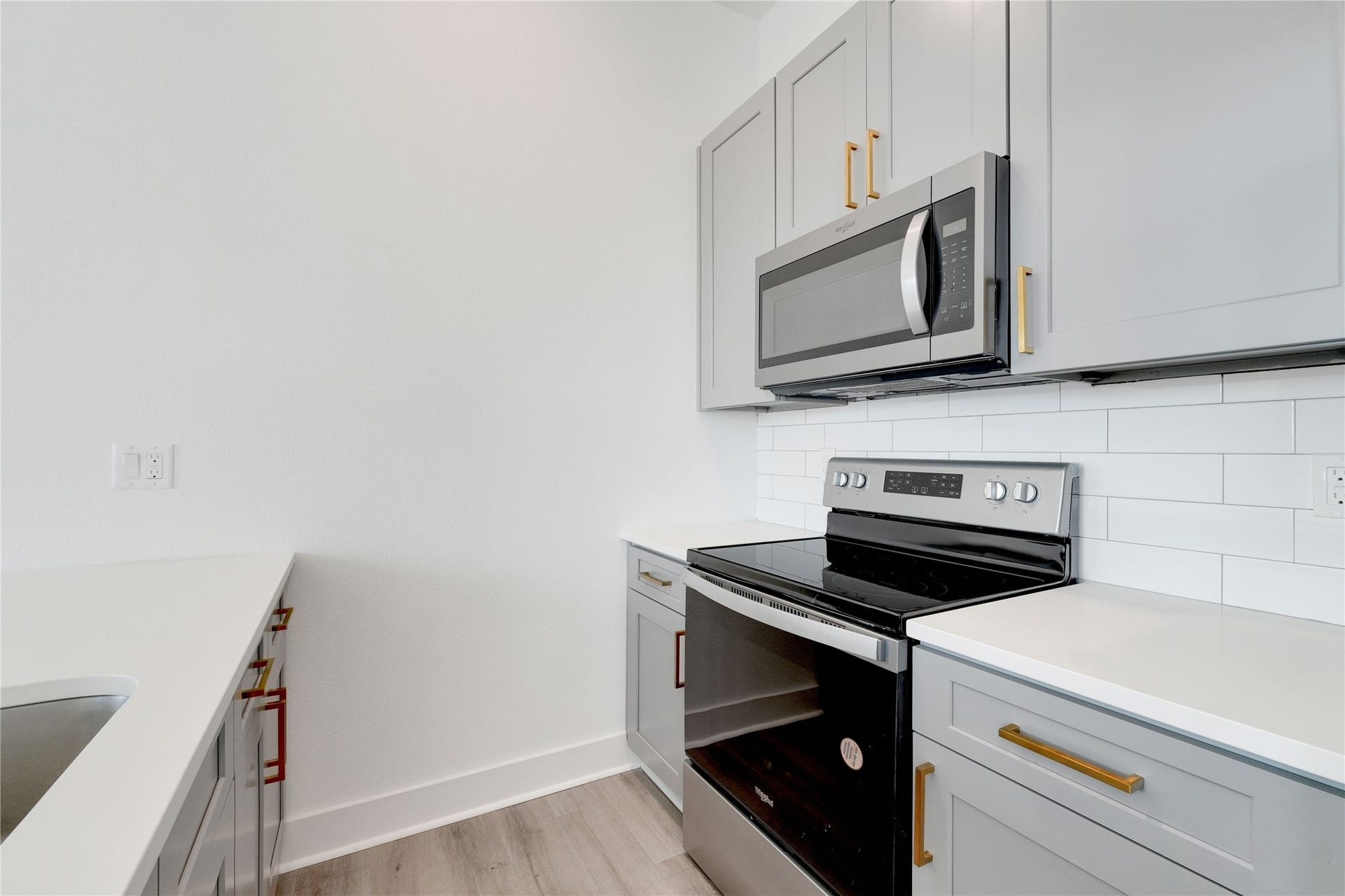 4602 Indie Heights Lane, #A-B, Houston, TX 77018 Photos are representation of a similar property in another location by the same builder.