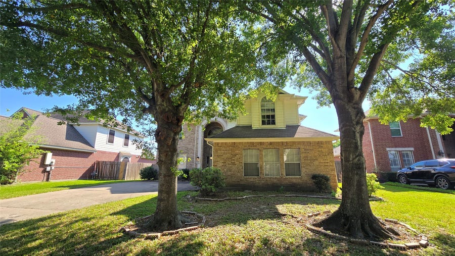 Property photo for 131 Annes Way, Stafford, TX
