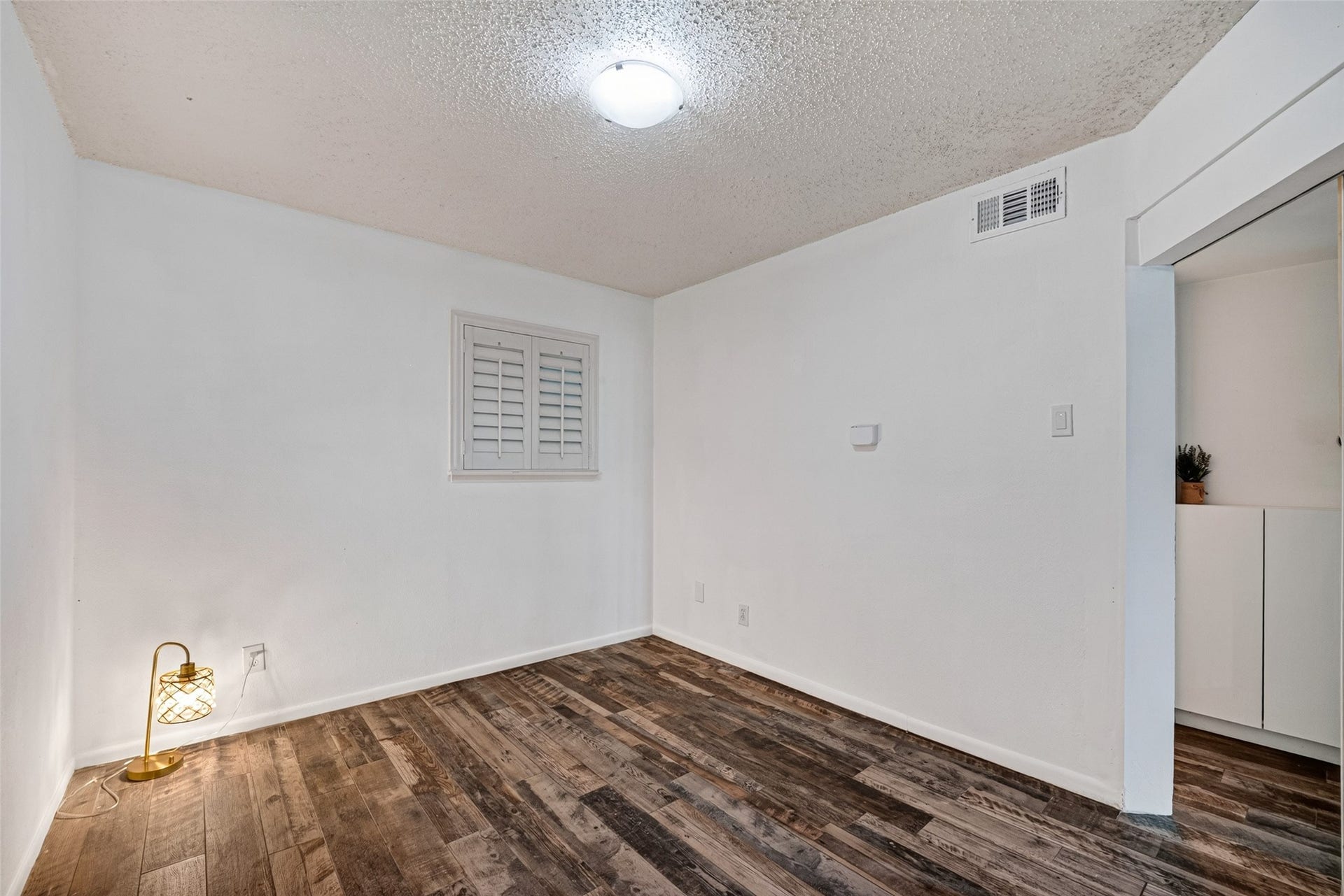 3131 Southwest Freeway, #A12, Houston, TX 77098 3131 Southwest Freeway, #A12, Houston, TX 77098