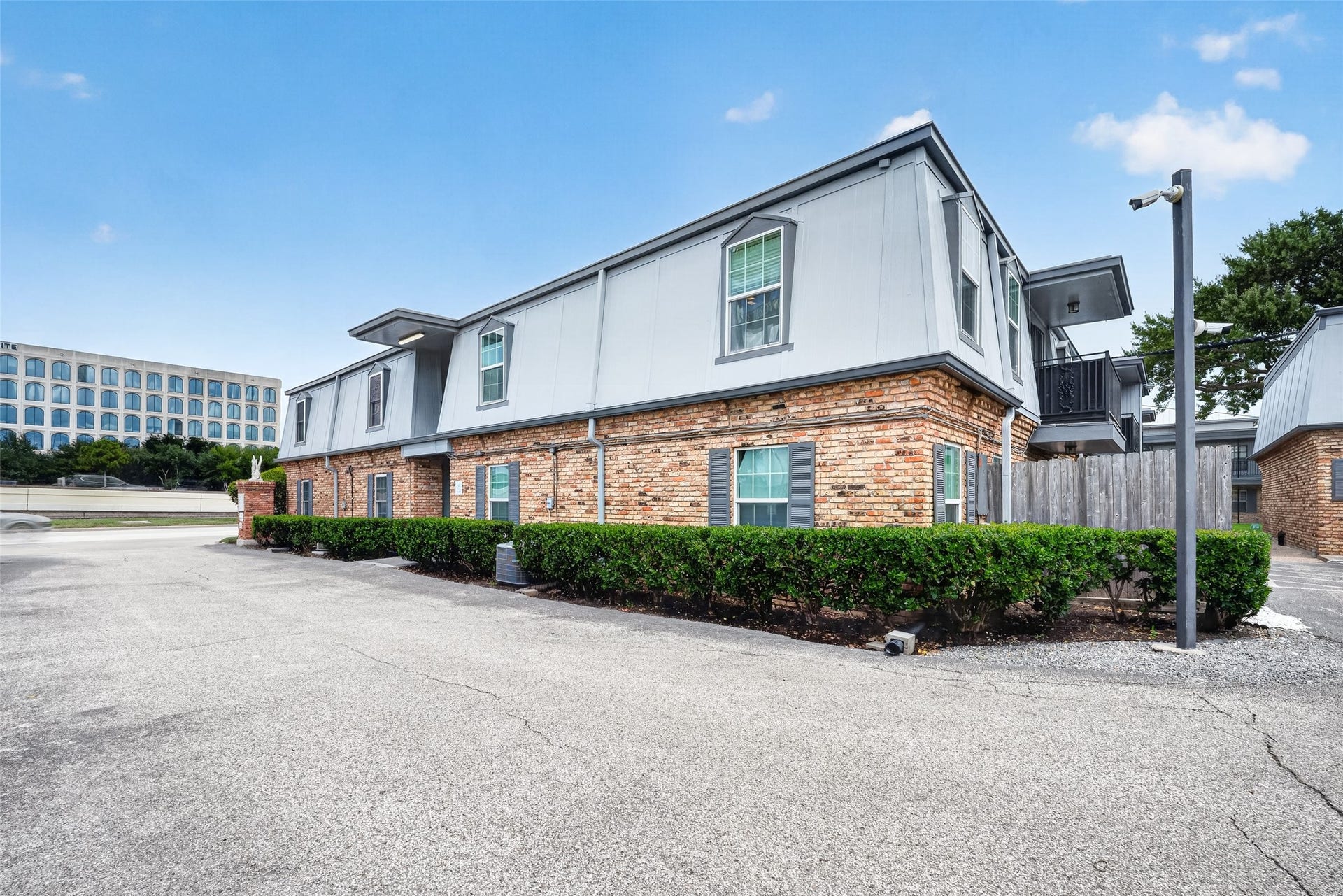 3131 Southwest Freeway, #A12, Houston, TX 77098 3131 Southwest Freeway, #A12, Houston, TX 77098
