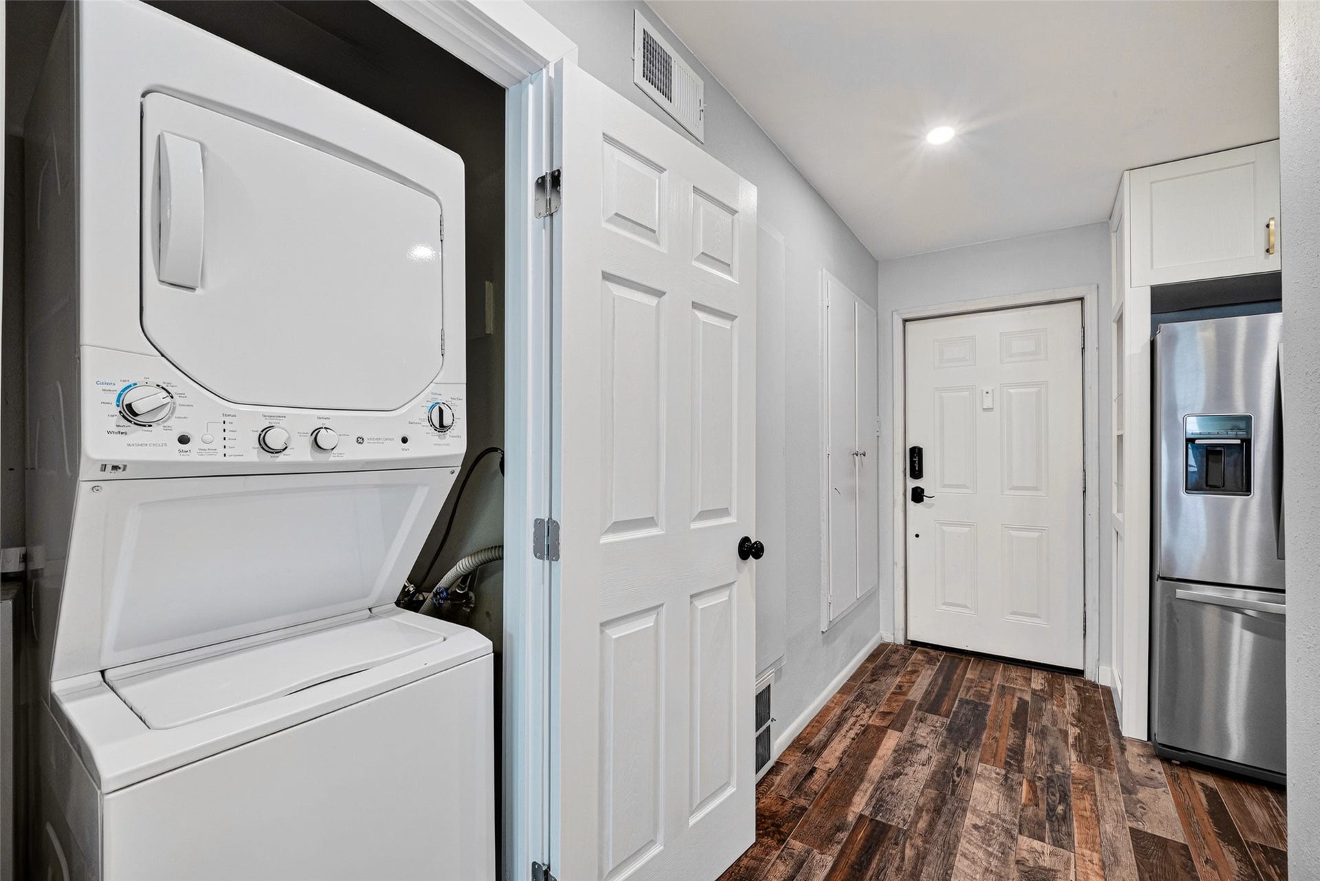 3131 Southwest Freeway, #A12, Houston, TX 77098 3131 Southwest Freeway, #A12, Houston, TX 77098