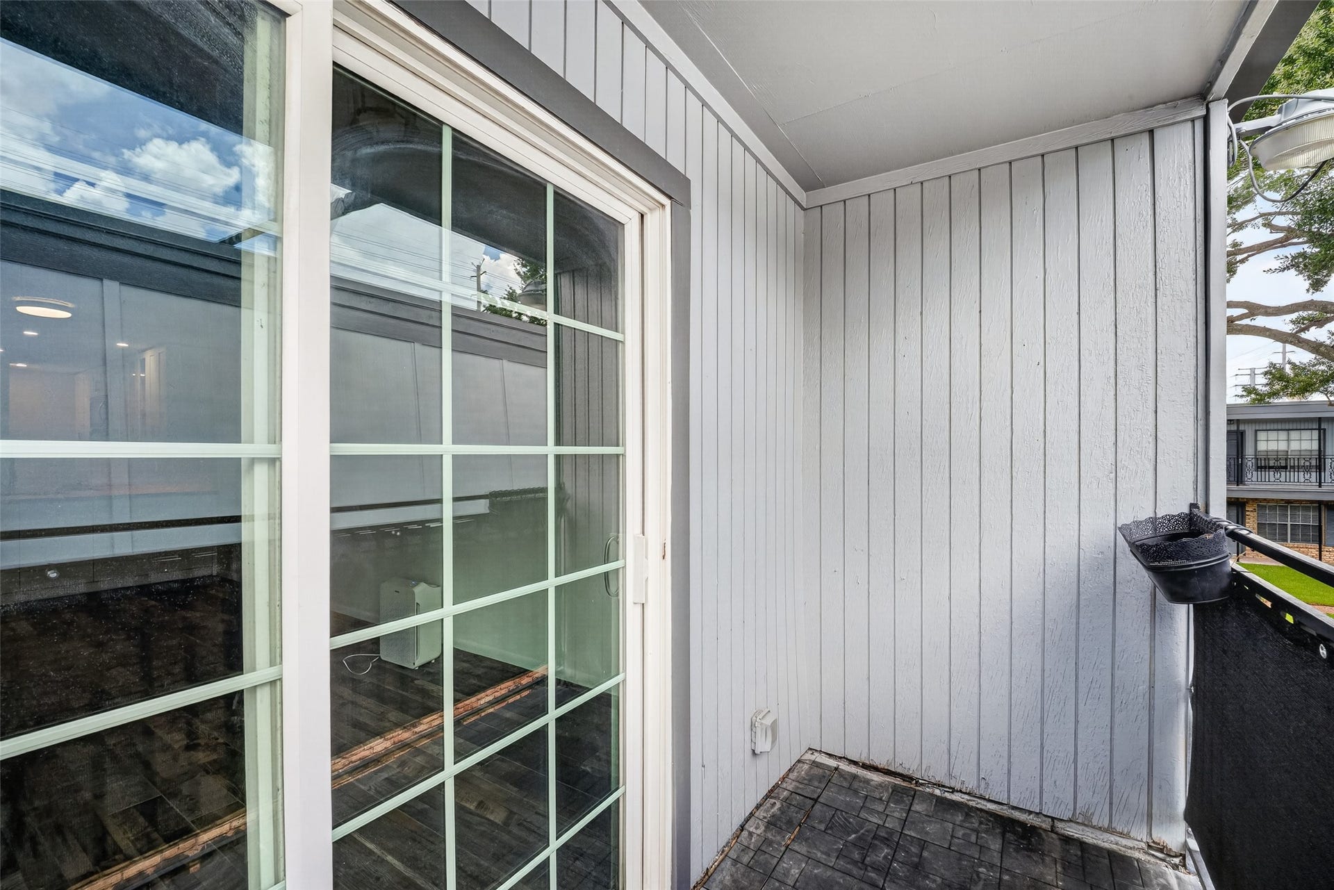 3131 Southwest Freeway, #A12, Houston, TX 77098 3131 Southwest Freeway, #A12, Houston, TX 77098