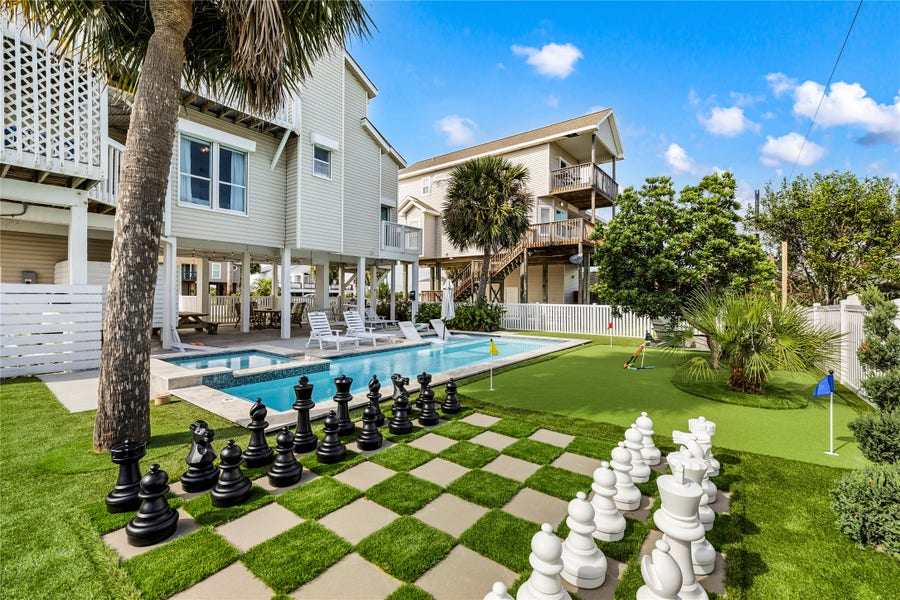 Property photo for 13663 Mutiny Lane, Galveston, TX