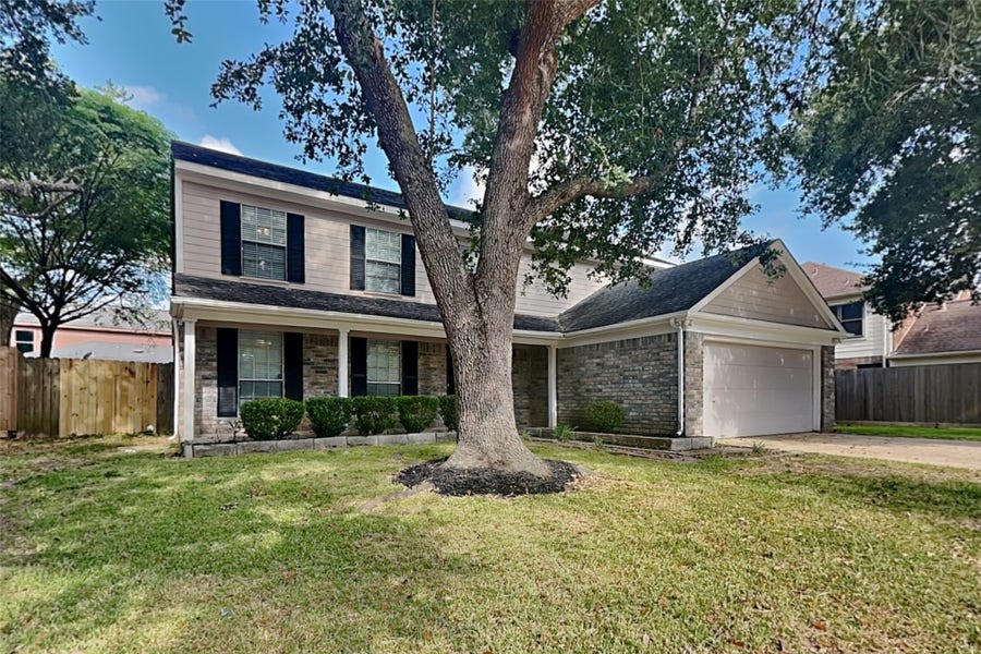 Property photo for 4012 Cedarwood Drive, Pearland, TX