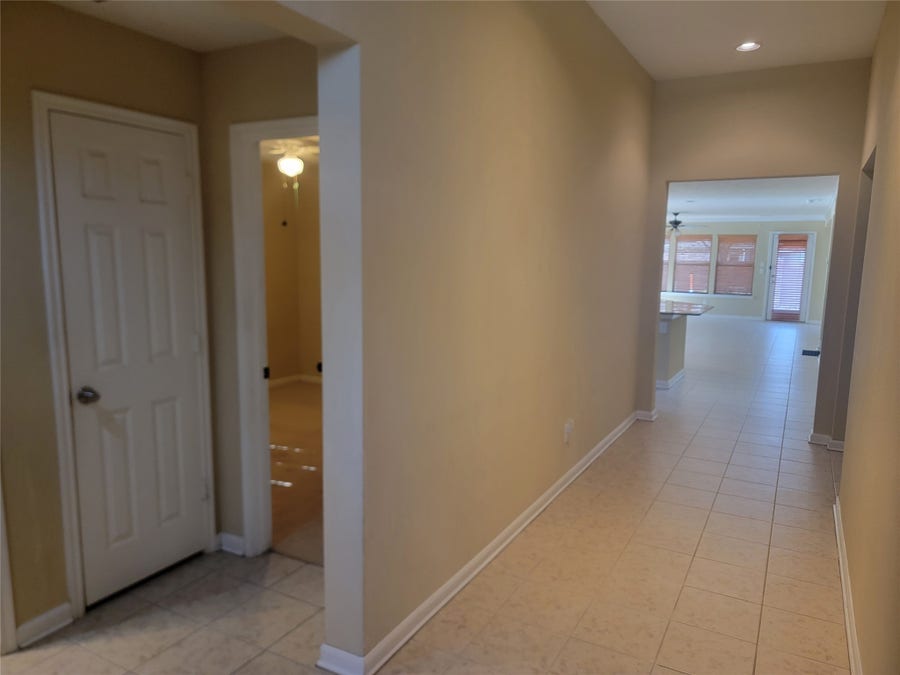Property photo for 3112 Laurel Bend Lane, Pearland, TX