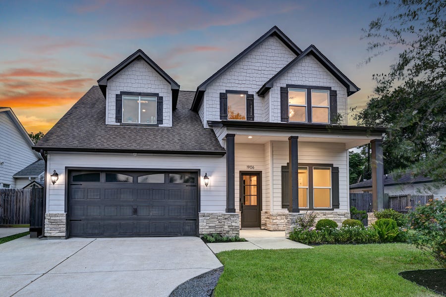 Property photo for 1906 Gardenia Drive, Houston, TX