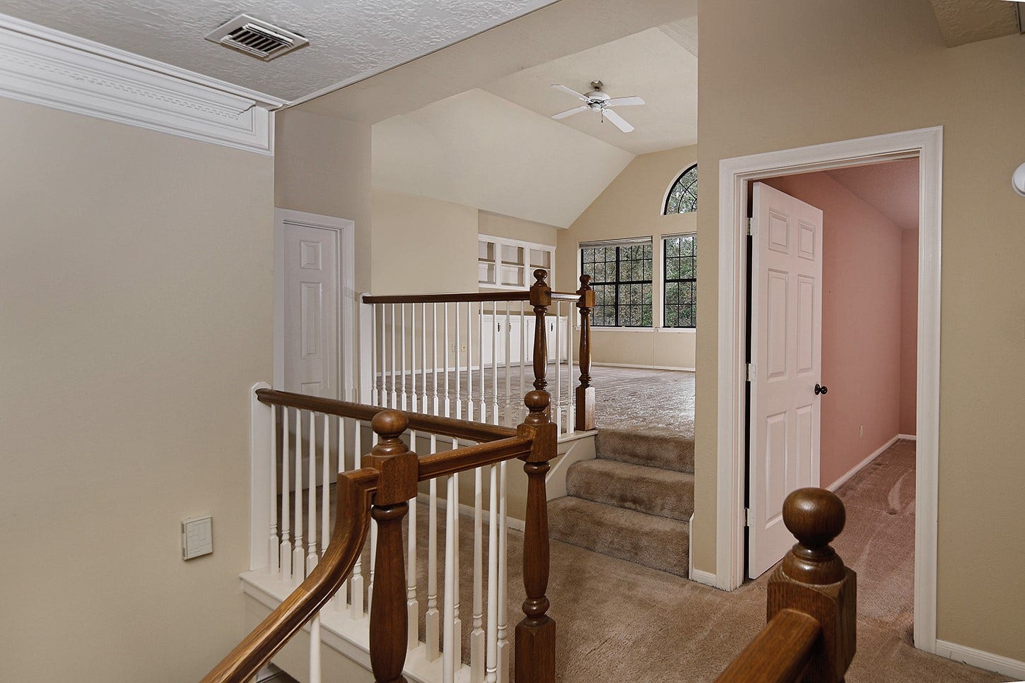 27 Firefall Court, The Woodlands, TX 77380 27 Firefall Court, The Woodlands, TX 77380