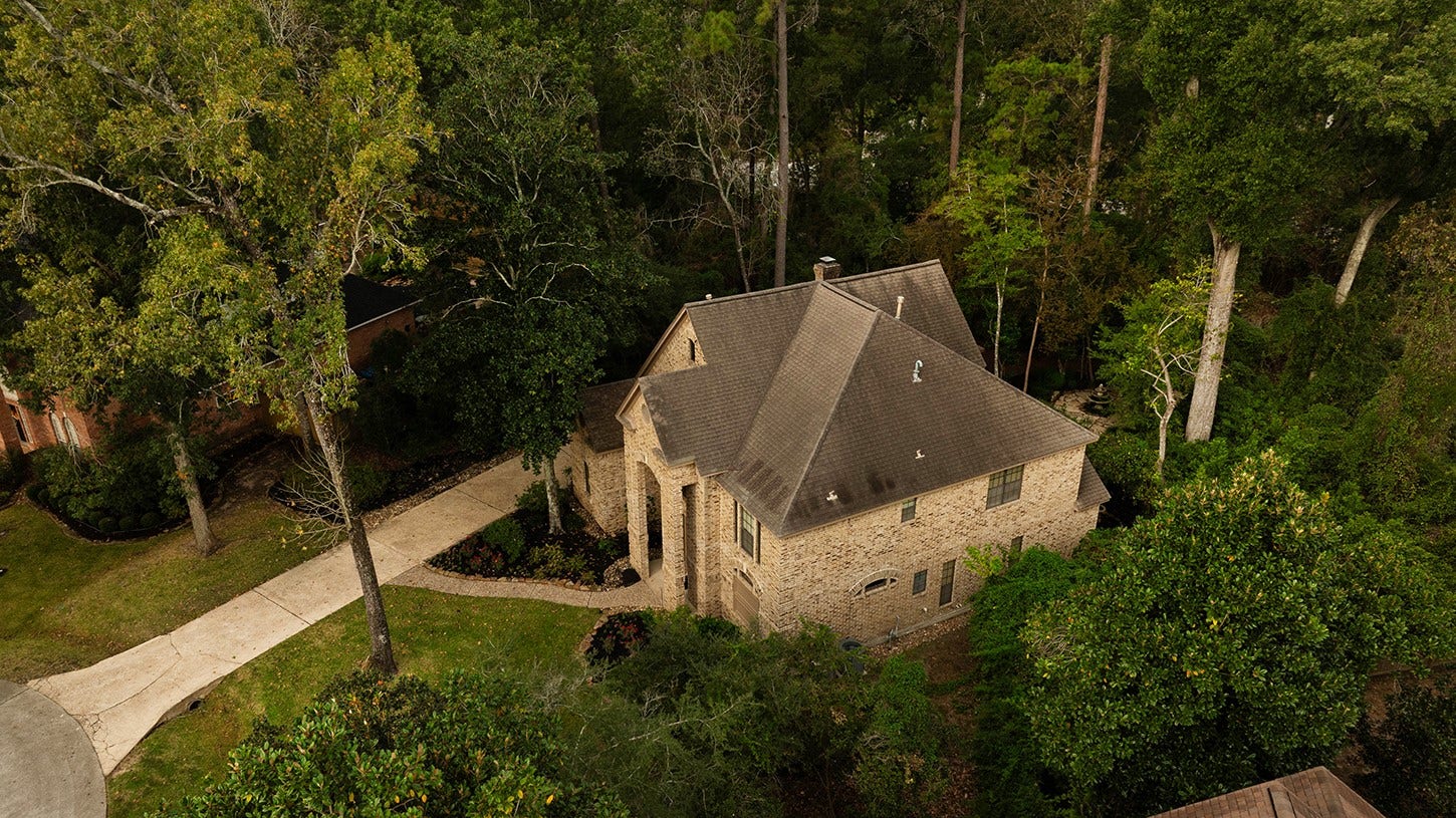 27 Firefall Court, The Woodlands, TX 77380 27 Firefall Court, The Woodlands, TX 77380