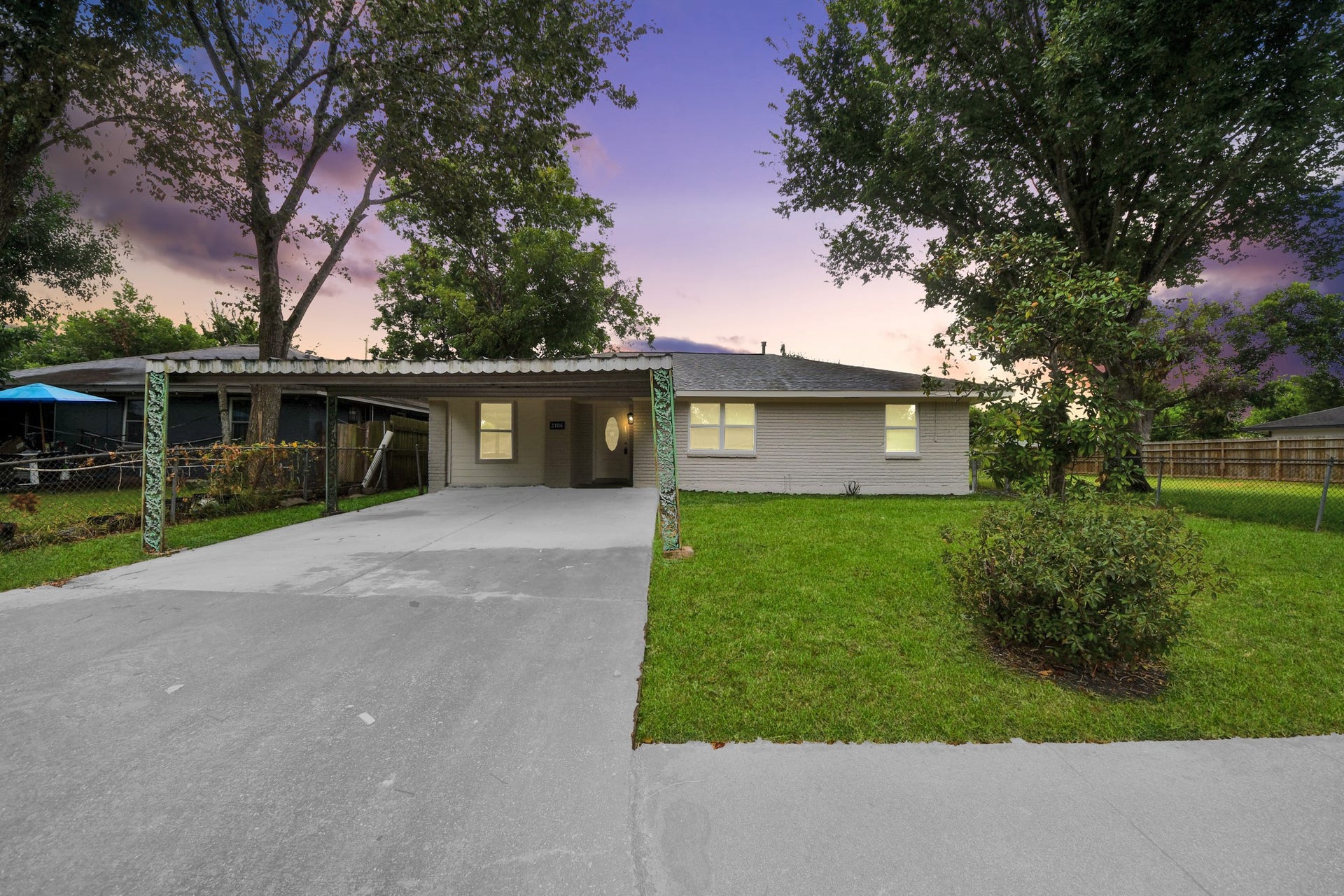 3106 Sunnydale Drive, Houston, TX 77051