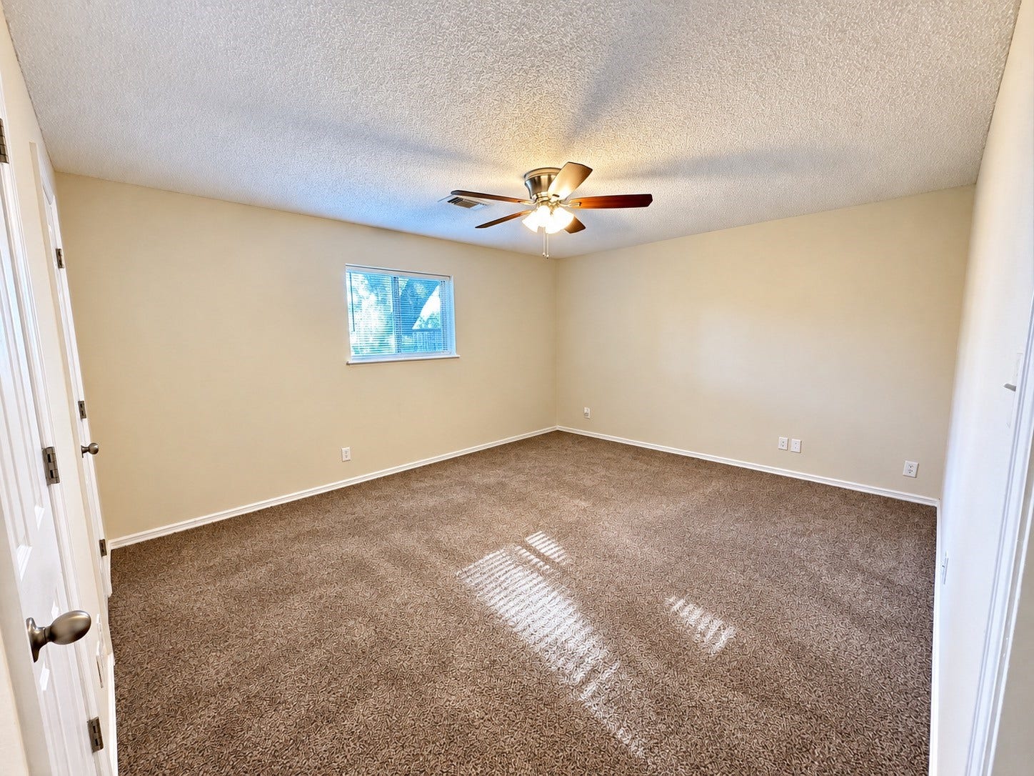 3130 Balzar Drive, Dickinson, TX 77539 3130 Balzar Drive, Dickinson, TX 77539