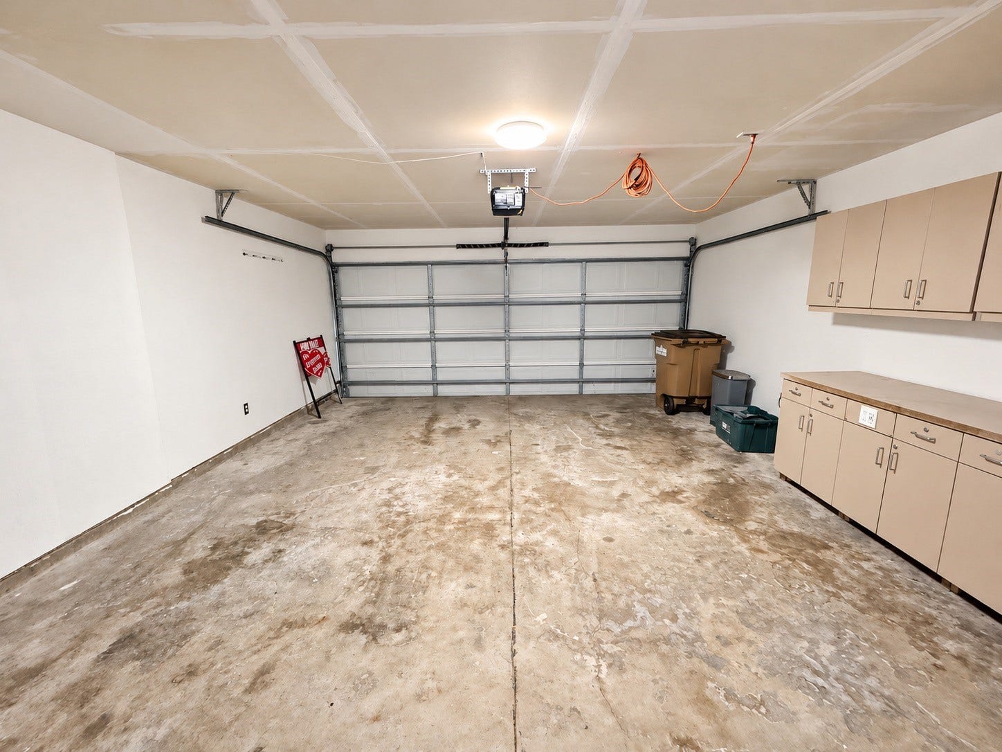 3130 Balzar Drive, Dickinson, TX 77539 3130 Balzar Drive, Dickinson, TX 77539