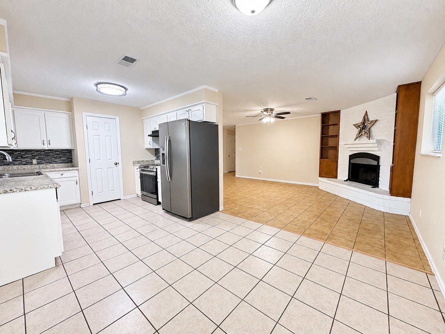 3130 Balzar Drive, Dickinson, TX 77539 3130 Balzar Drive, Dickinson, TX 77539