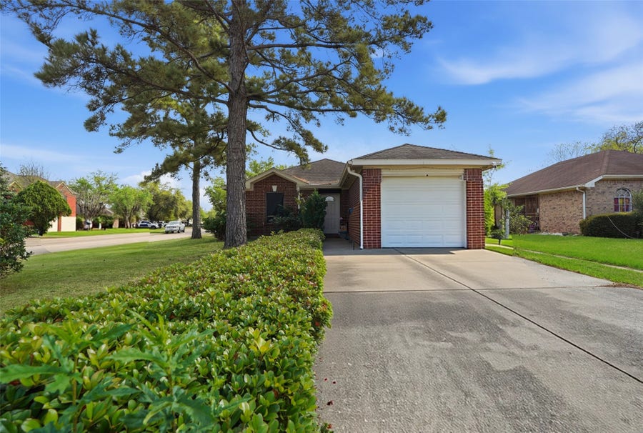 Property photo for 15258 Ferness Lane, Channelview, TX