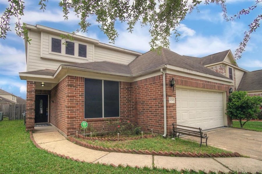 Property photo for 18219 Major Glen Cir, Humble, TX