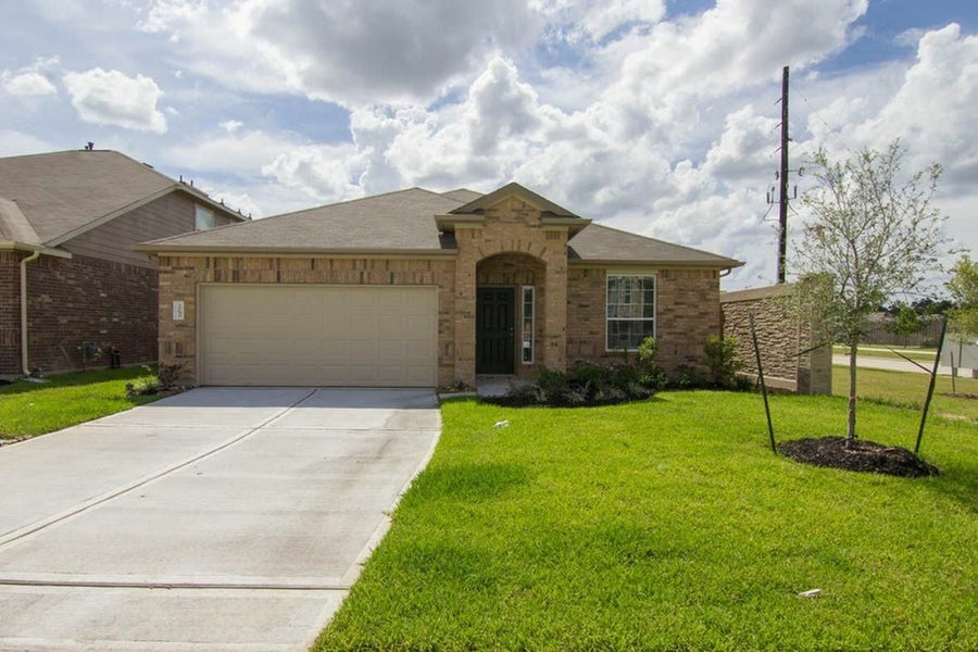 Property photo for 29606 Woodsons Shore Drive, Spring, TX
