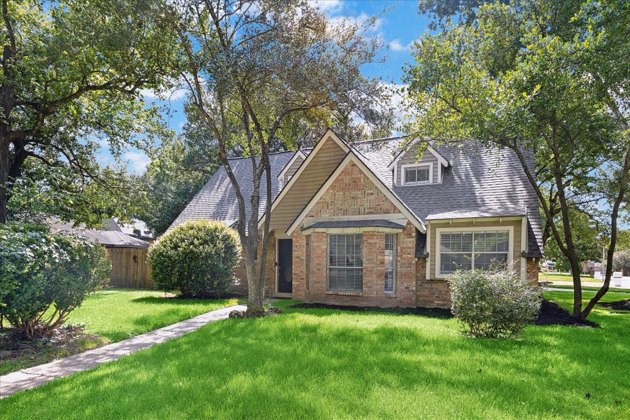 Property photo for 25427 Elm Creek Drive, Spring, TX