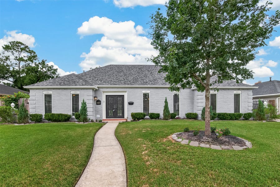 Property photo for 5007 Forest Nook Court, Houston, TX