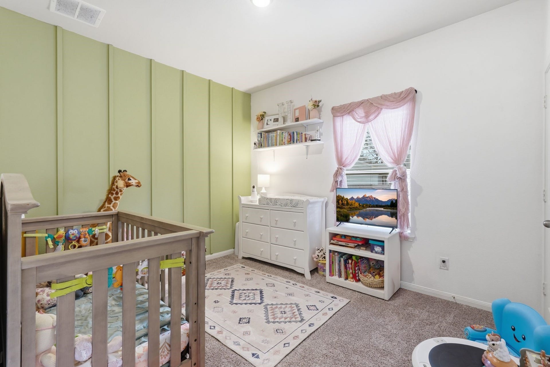 26582 Armadillo Drive, Hempstead, TX 77445 Third bedroom