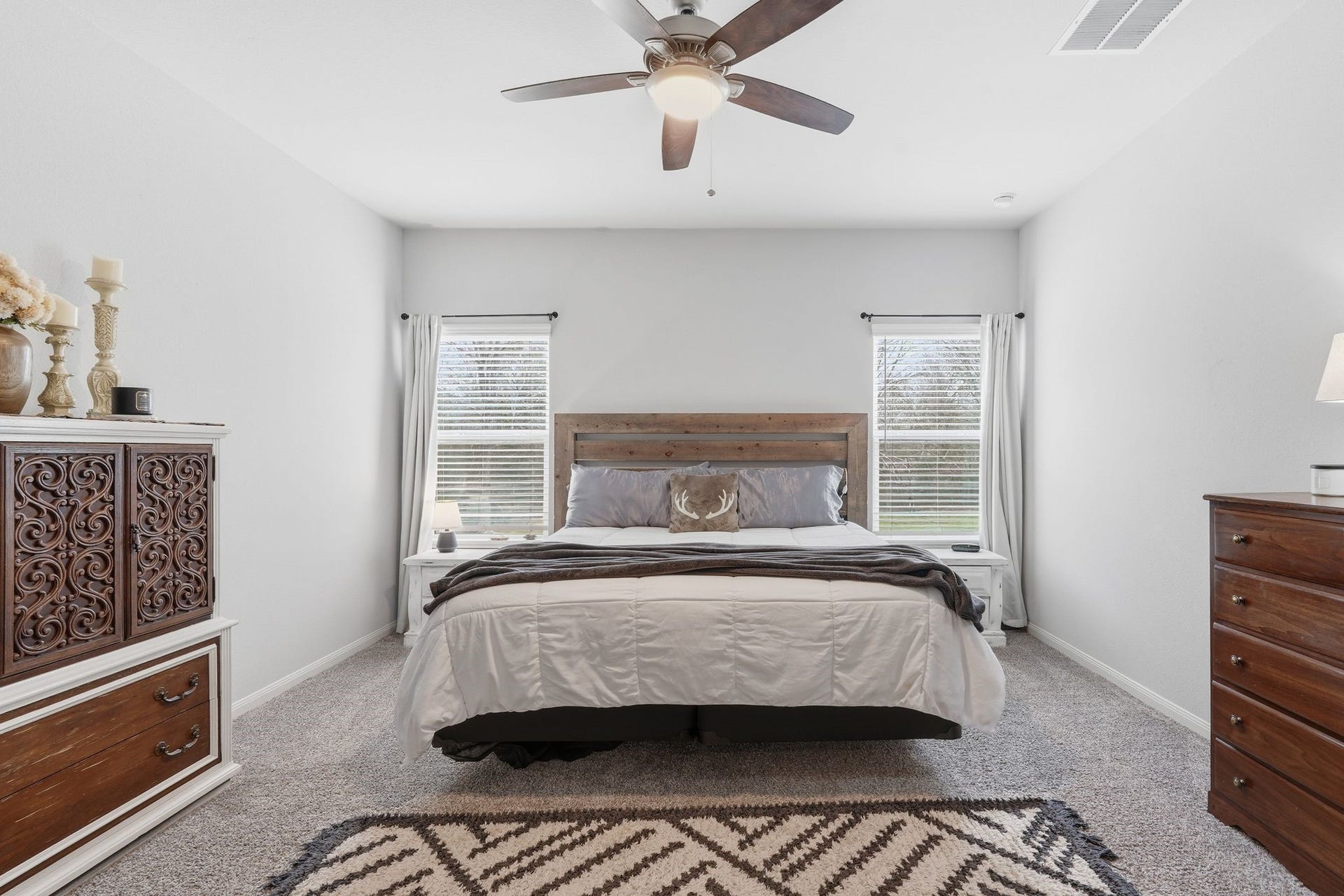 26582 Armadillo Drive, Hempstead, TX 77445 The perfect place to relax and unwind