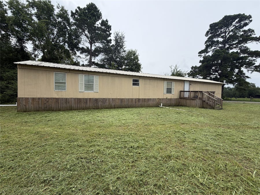 Property photo for 1020 Dr Martin Luther King Jr Drive, Montgomery, TX