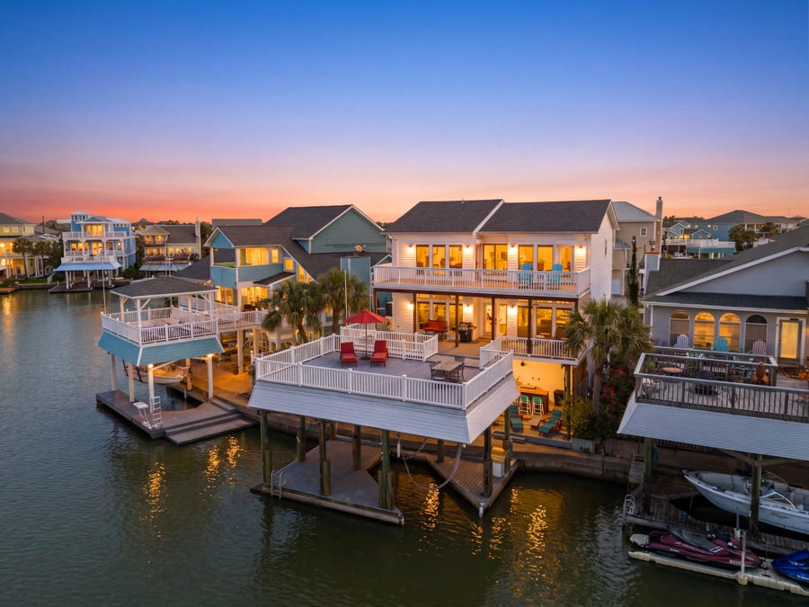 Property photo for 3905 Isla Del Sol, Galveston, TX