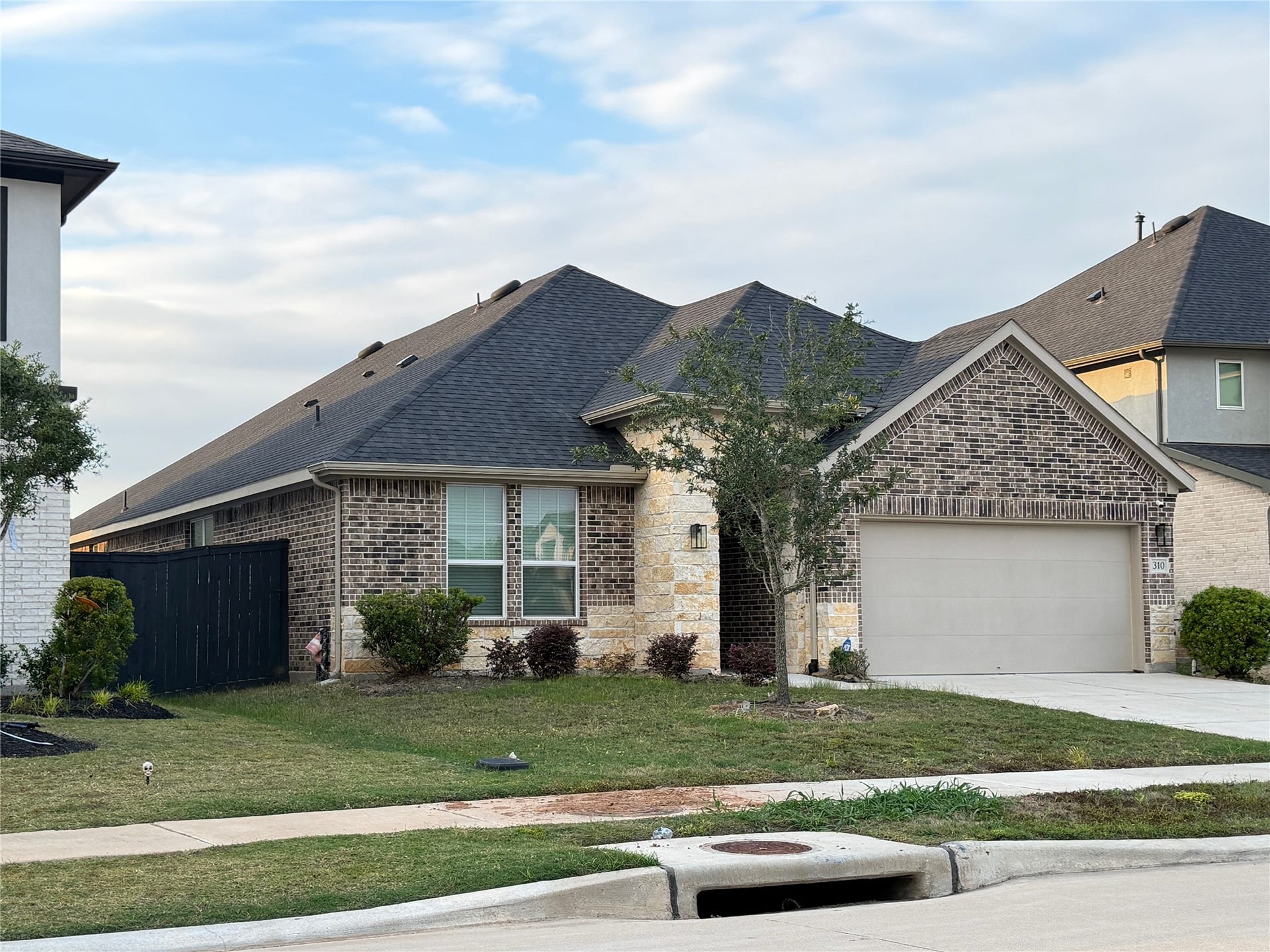310 Papershell Path, Richmond, TX 77406 310 Papershell Path, Richmond, TX 77406