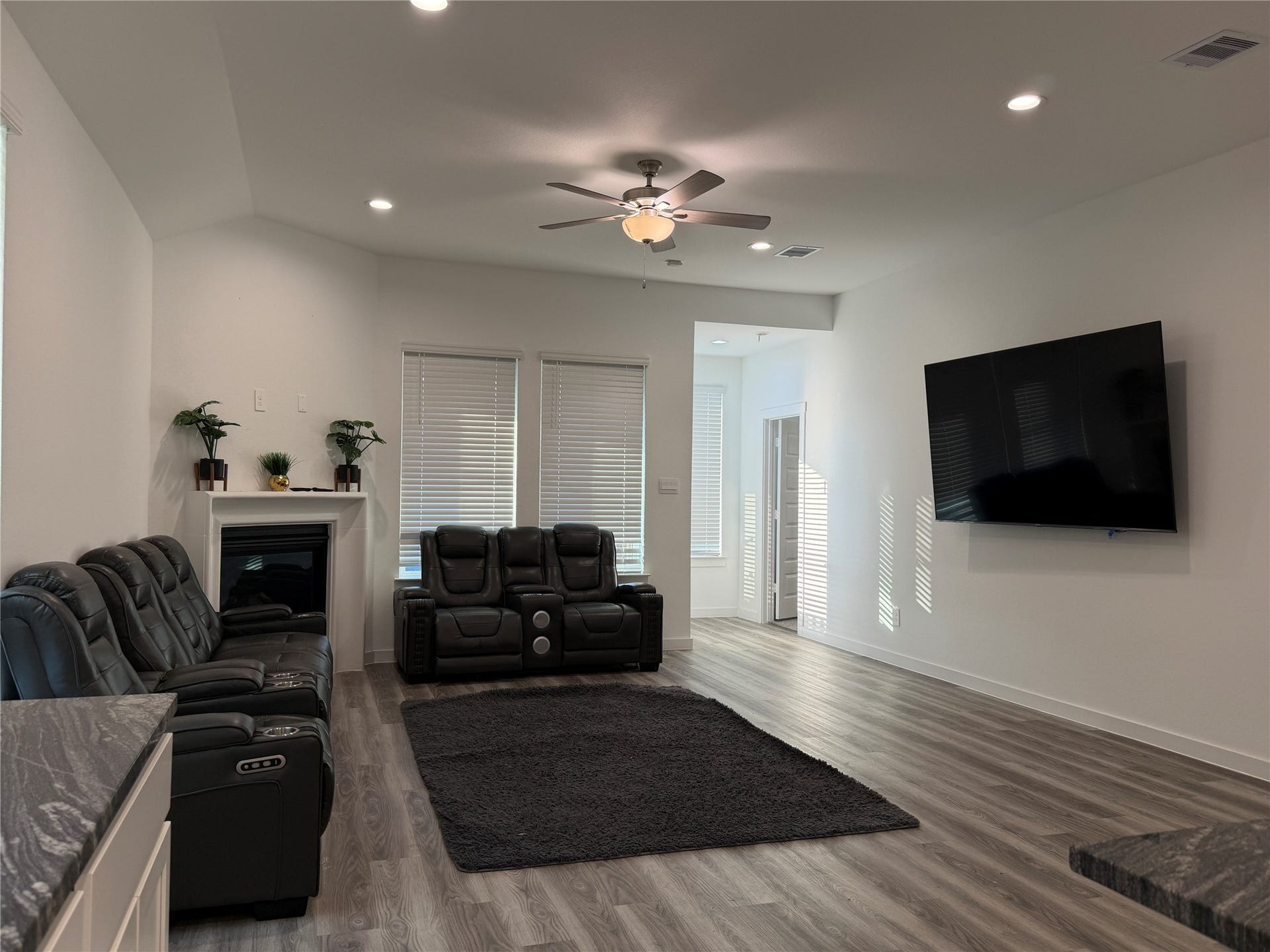310 Papershell Path, Richmond, TX 77406 310 Papershell Path, Richmond, TX 77406
