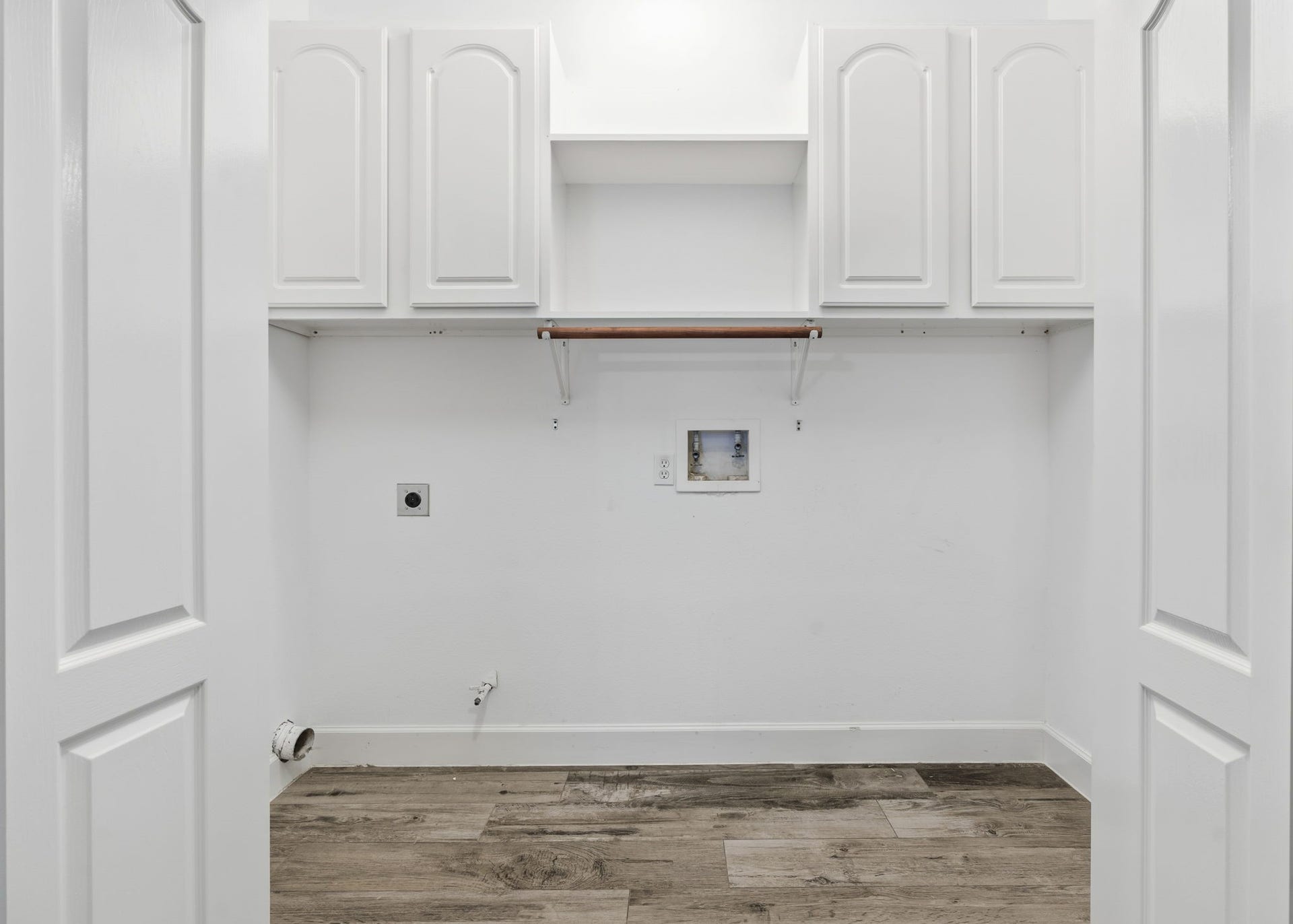 911 Winchester Bend, Huffman, TX 77336