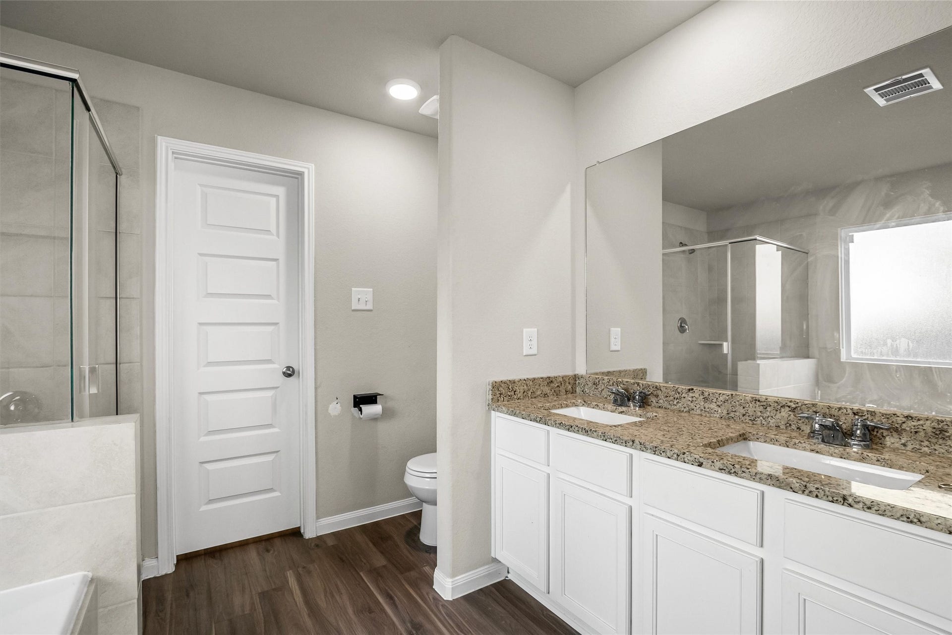 3816 Dyl Smitty Drive, Conroe, TX 77301 3816 Dyl Smitty Drive, Conroe, TX 77301