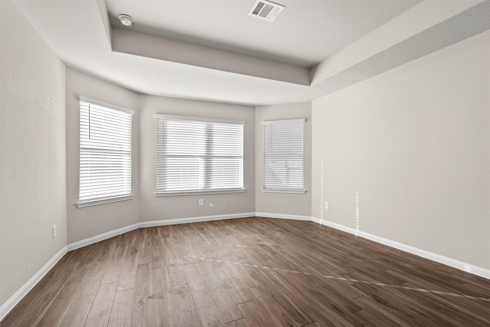 3816 Dyl Smitty Drive, Conroe, TX 77301 3816 Dyl Smitty Drive, Conroe, TX 77301