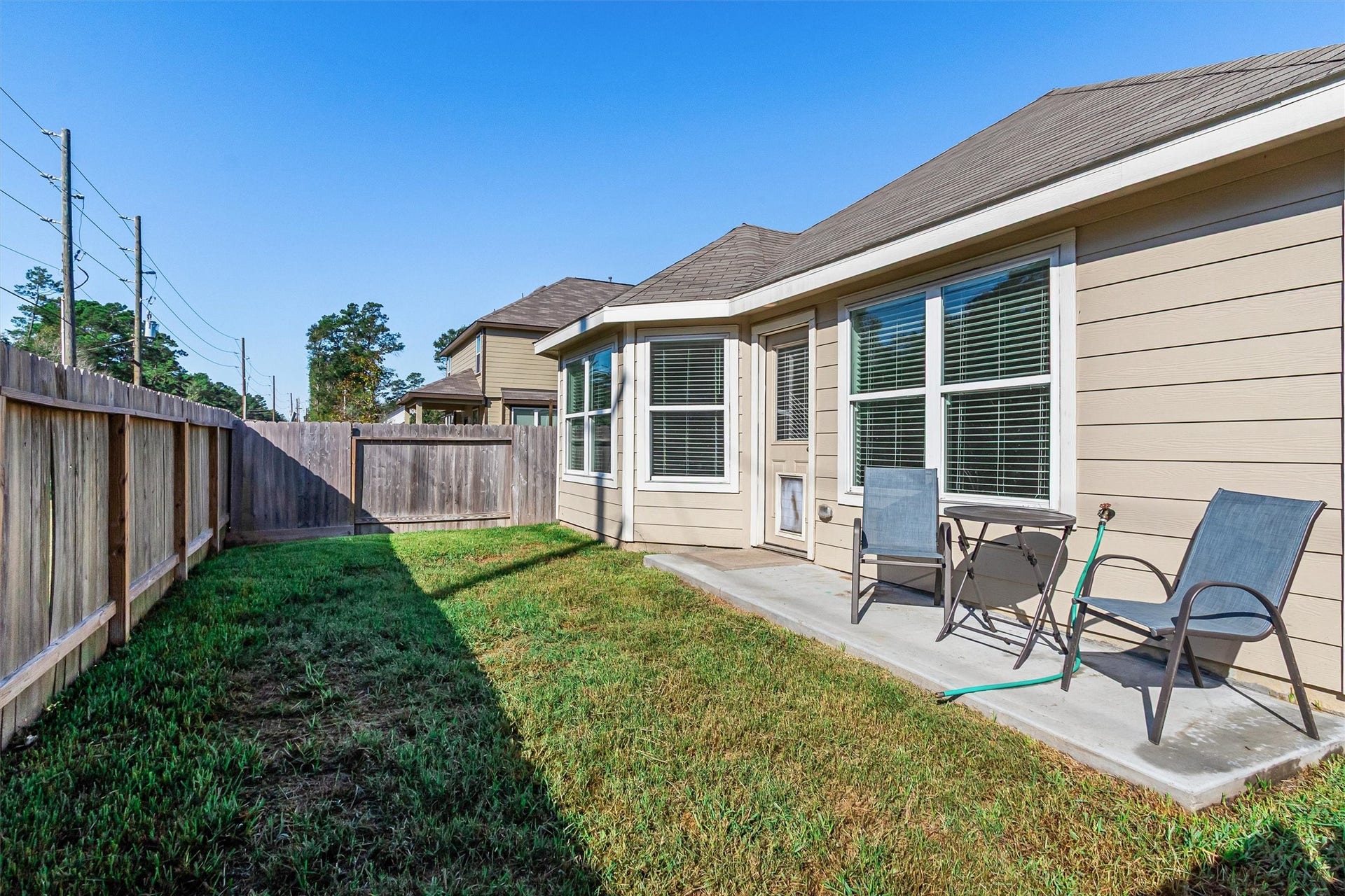 3816 Dyl Smitty Drive, Conroe, TX 77301 3816 Dyl Smitty Drive, Conroe, TX 77301