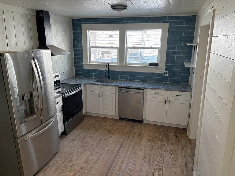 3122 Avenue M 1/2, Galveston, TX 77550 3122 Avenue M 1/2, Galveston, TX 77550