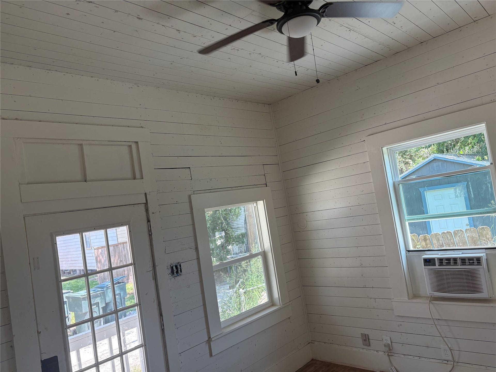 3122 Avenue M 1/2, Galveston, TX 77550 3122 Avenue M 1/2, Galveston, TX 77550