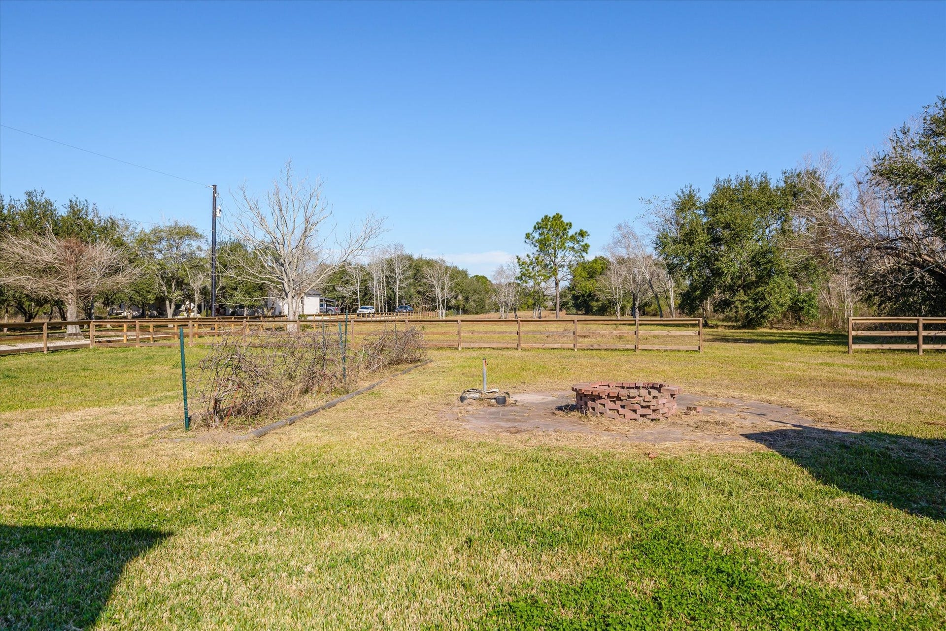 11578 28th Street, Santa Fe, TX 77510 11578 28th Street, Santa Fe, TX 77510