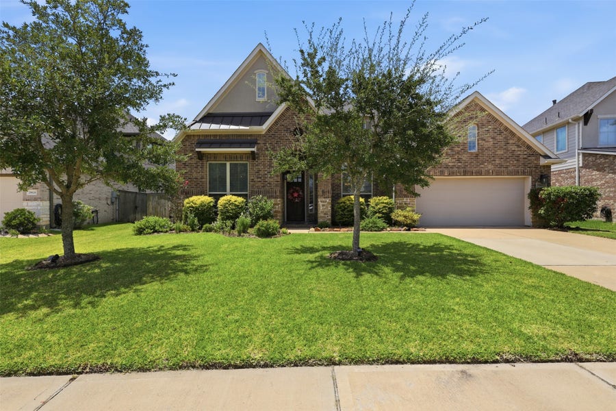 Property photo for 29622 Pewter Run Lane, Katy, TX