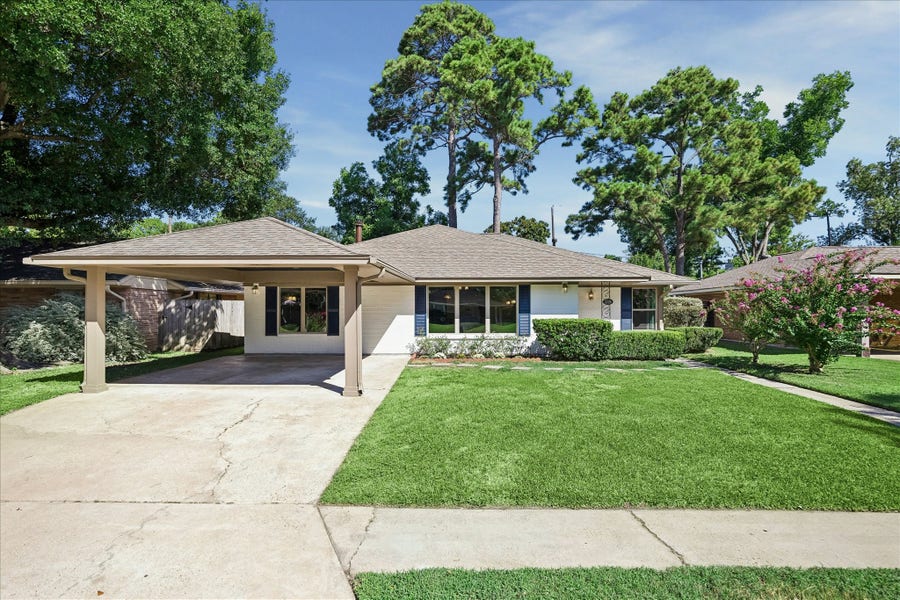 Property photo for 2226 Lamonte Lane, Houston, TX
